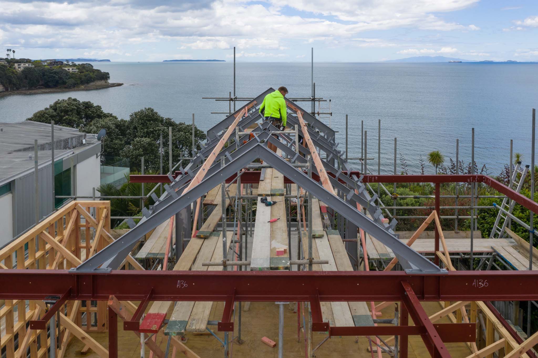 Architectural Cliff-Top Home – Bournemouth Terrace, Auckland