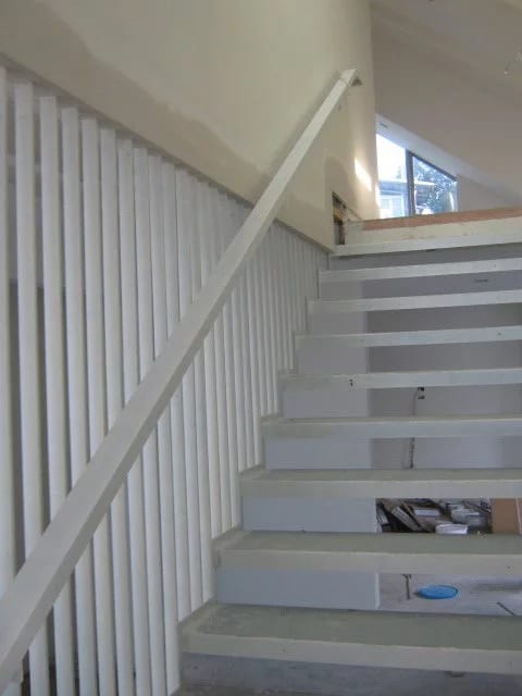 Cantilevered Stairs